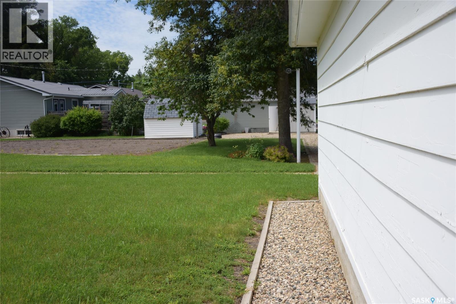 203 Lily Street, Balcarres, Saskatchewan  S0G 0C0 - Photo 6 - SK043743