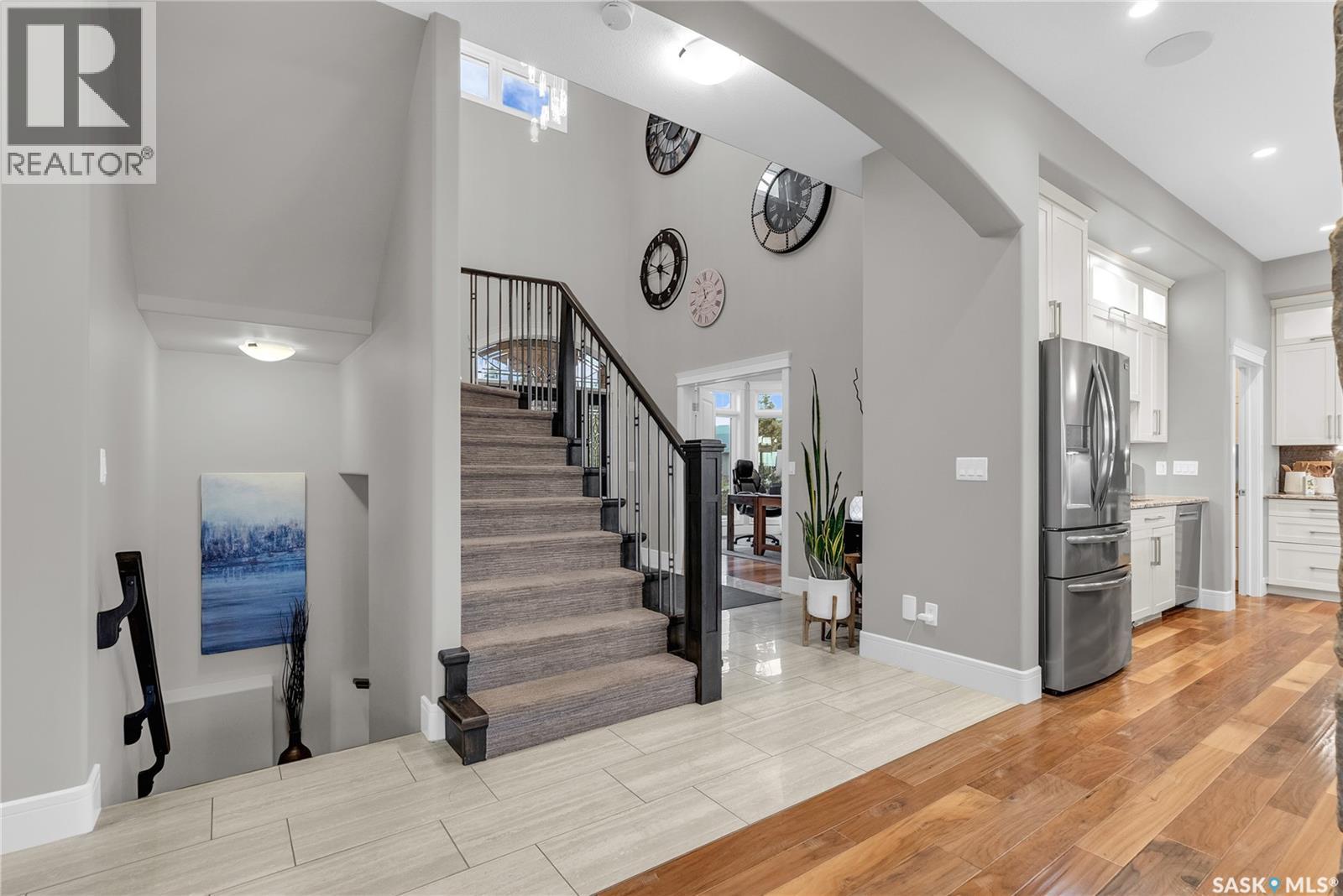 250 Whalley Crescent, Saskatoon, Saskatchewan  S7T 0E6 - Photo 3 - SK043723