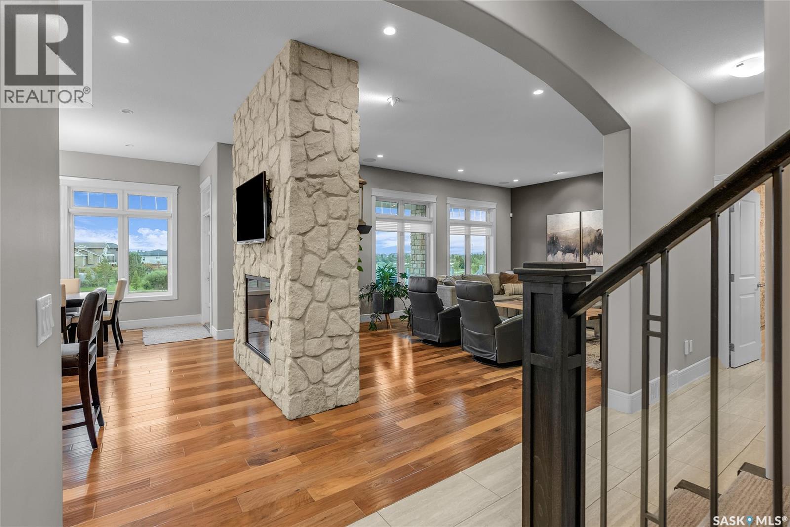250 Whalley Crescent, Saskatoon, Saskatchewan  S7T 0E6 - Photo 4 - SK043723