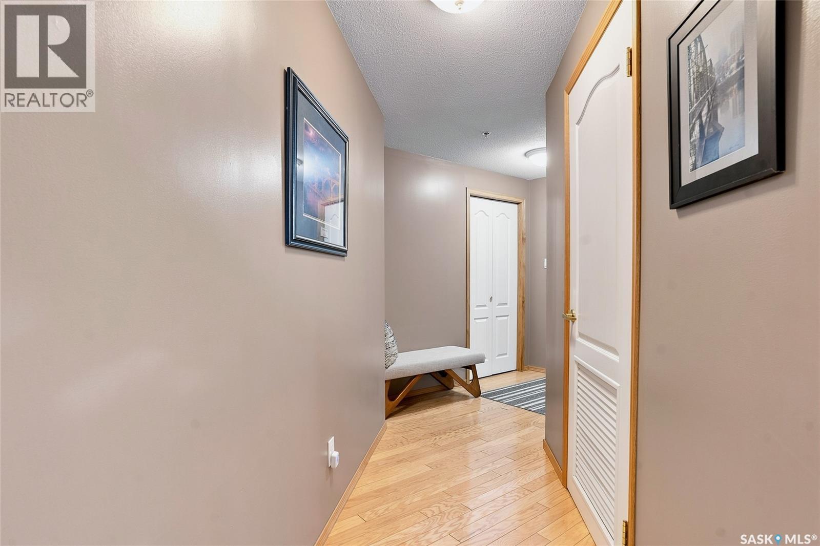104 303 5th Avenue N, Saskatoon, Saskatchewan  S7K 2P6 - Photo 4 - SK043698