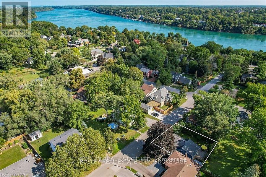 29 Dumfries Street, Niagara-On-The-Lake, Ontario  L0S 1L0 - Photo 20 - X13608720