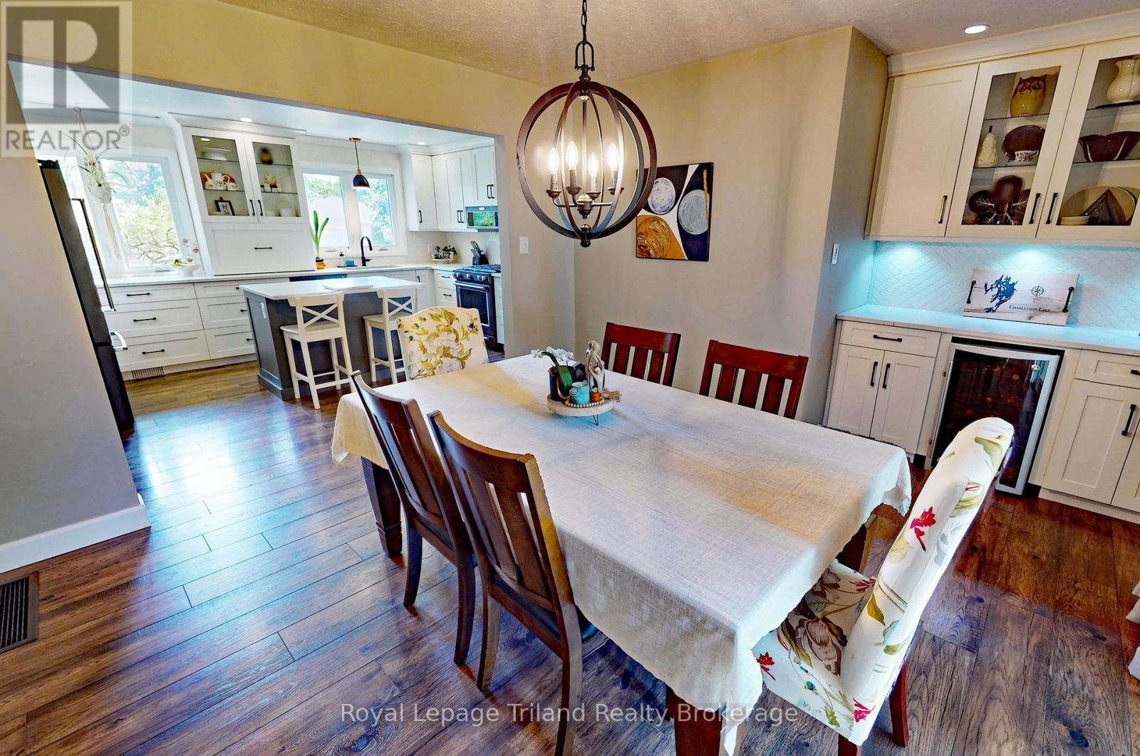 694 Gladstone Drive, Woodstock, Ontario  N4S 5S8 - Photo 13 - X13608680