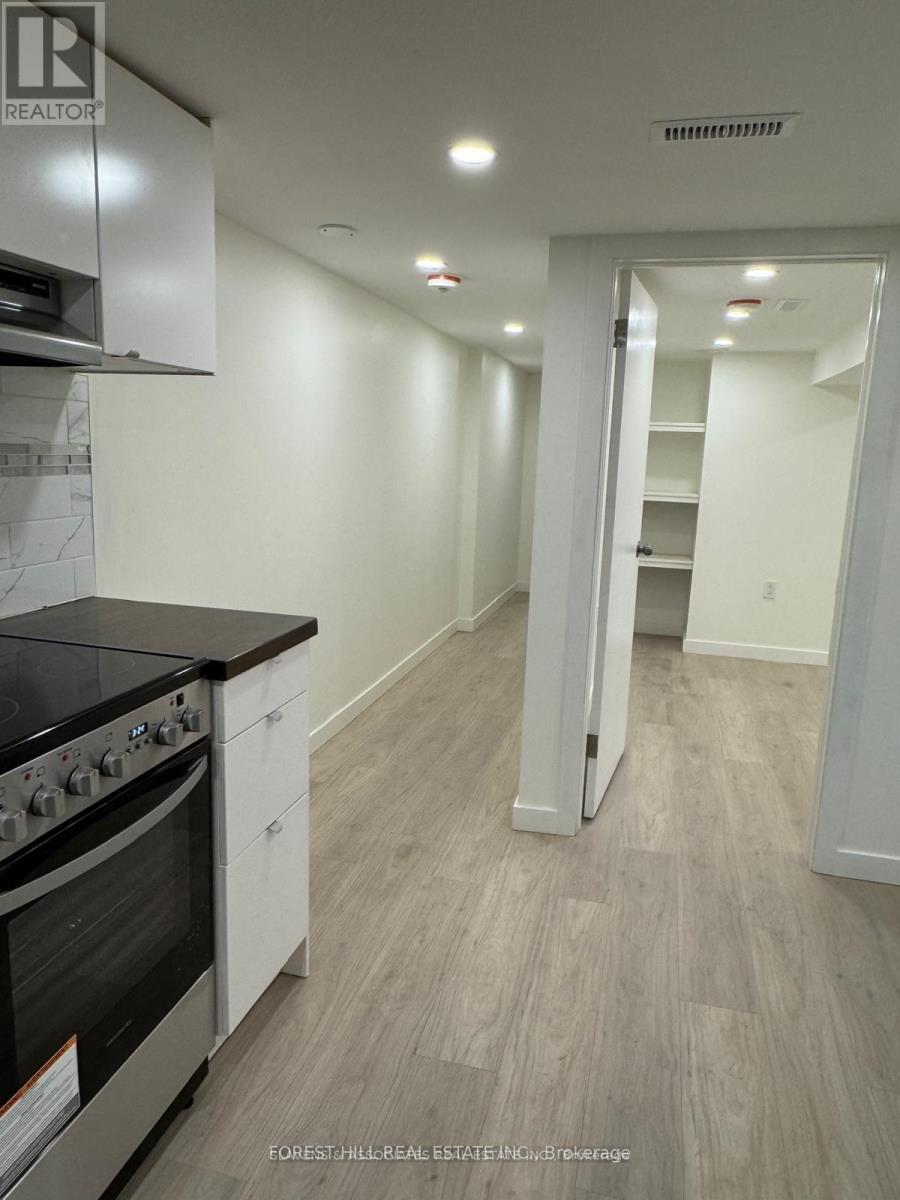 BSMT - 1222 SHAW STREET Toronto (Wychwood), ON M6G 3N6
