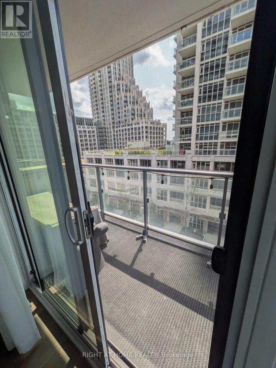 628 - 38 Iannuzzi Street, Toronto, Ontario  M5V 0E8 - Photo 12 - C13608570