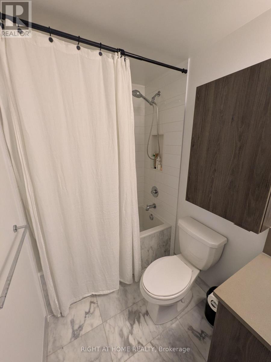 628 - 38 Iannuzzi Street, Toronto, Ontario  M5V 0E8 - Photo 13 - C13608570