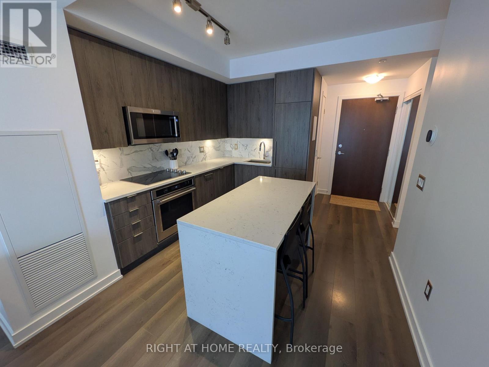 628 - 38 Iannuzzi Street, Toronto, Ontario  M5V 0E8 - Photo 2 - C13608570