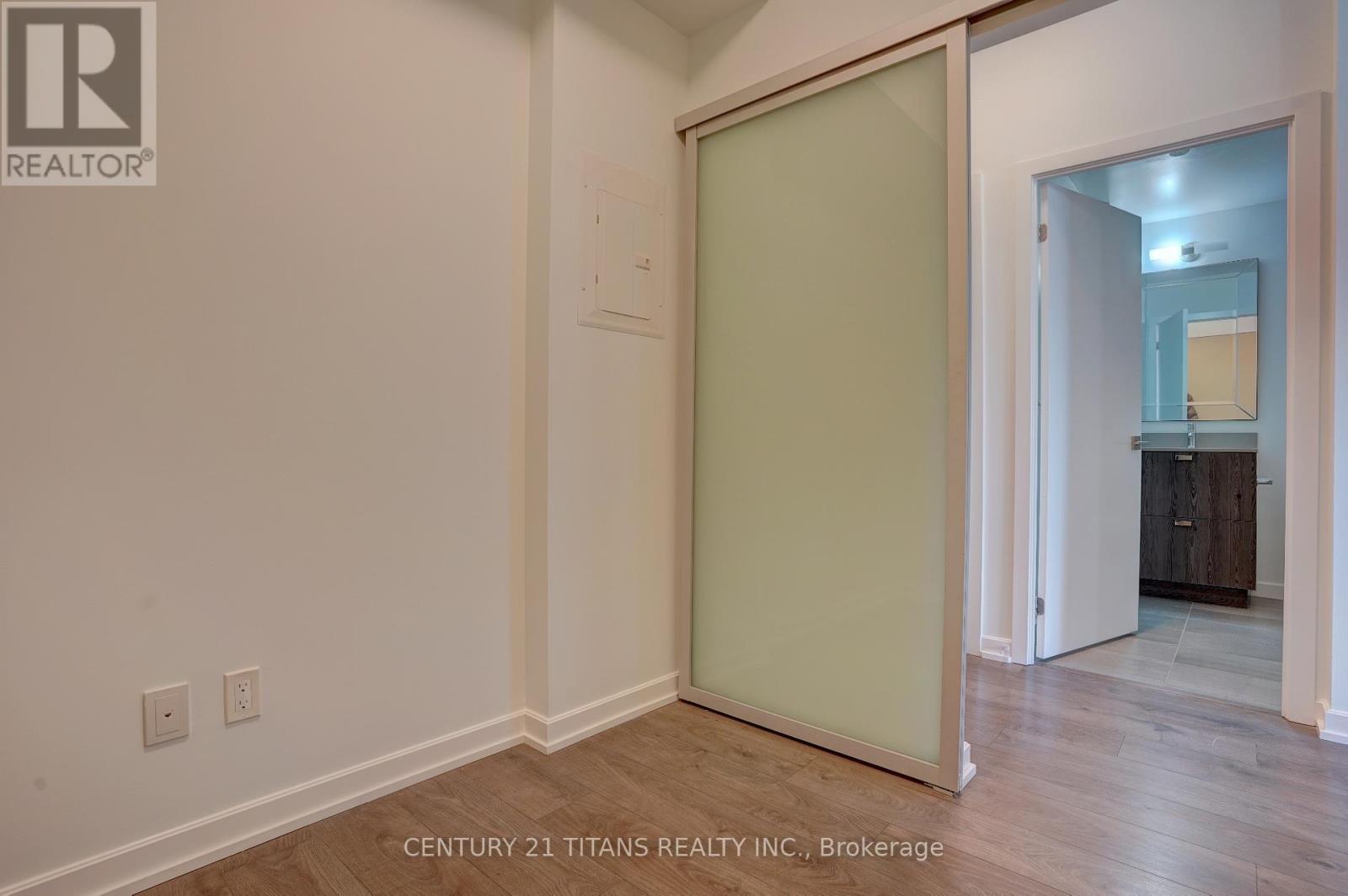 1305 - 56 Forest Manor Road, Toronto, Ontario  M2J 1M1 - Photo 5 - C13608648