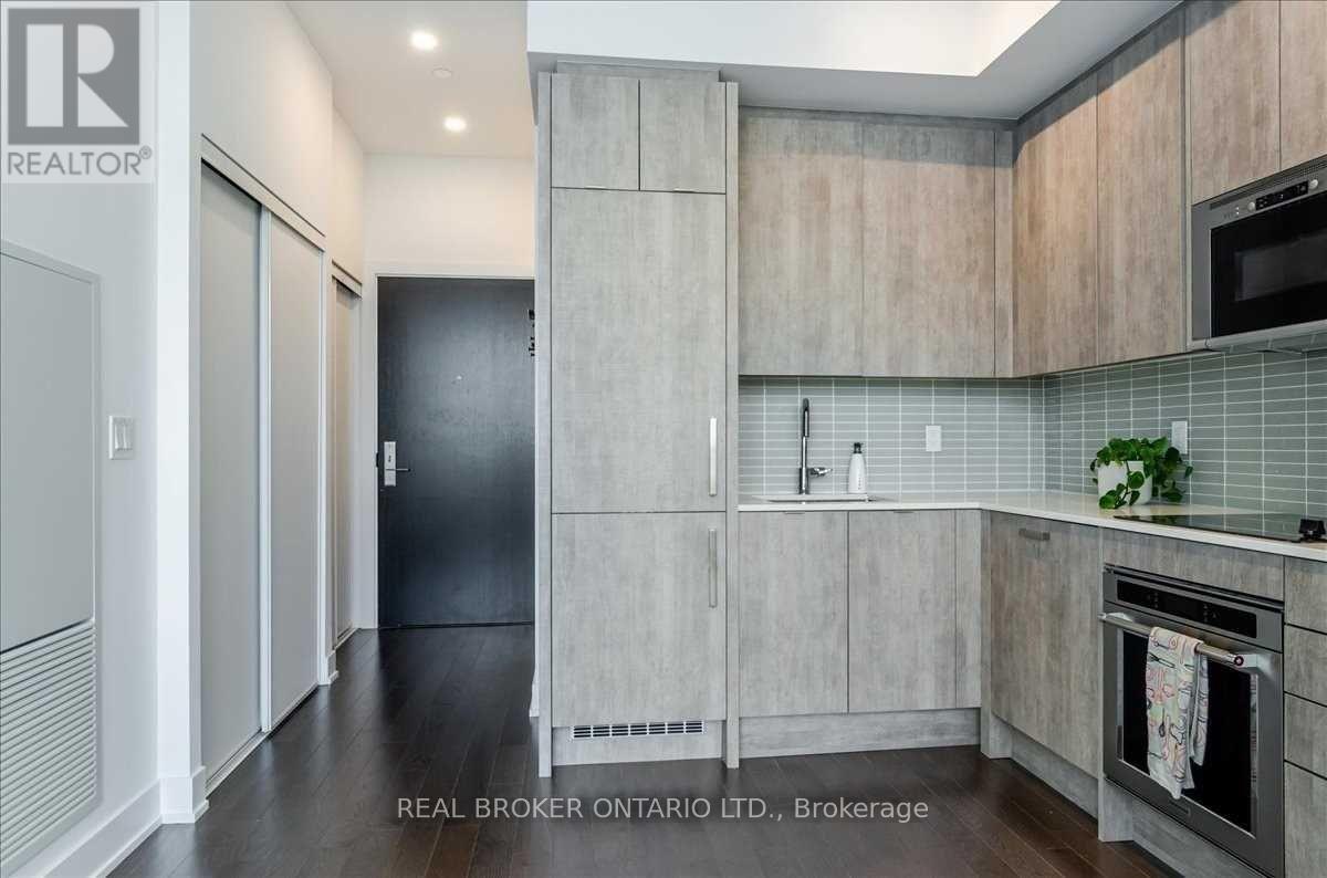 2501 - 181 Bedford Road, Toronto, Ontario  M5R 0C2 - Photo 11 - C13608666