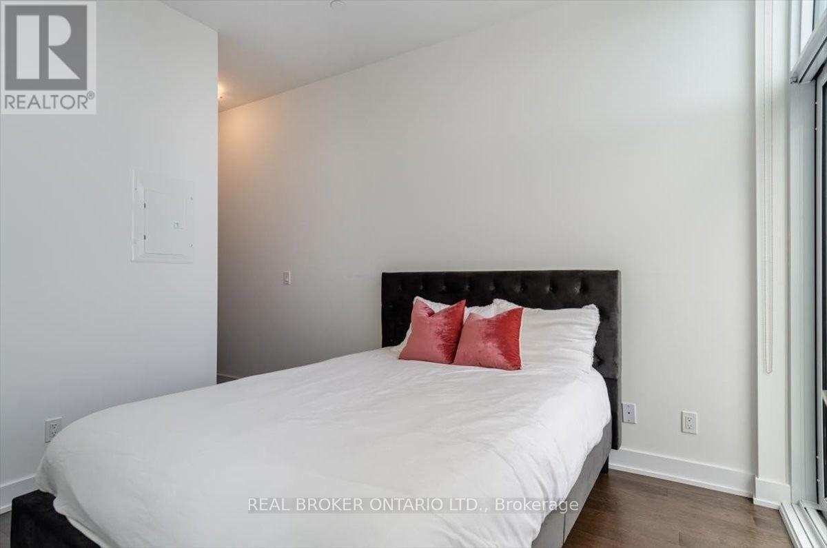 2501 - 181 Bedford Road, Toronto, Ontario  M5R 0C2 - Photo 14 - C13608666