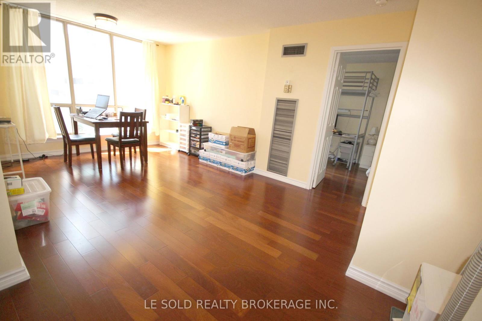 602 - 40 Scollard Street, Toronto, Ontario  M5R 3S1 - Photo 2 - C13608690