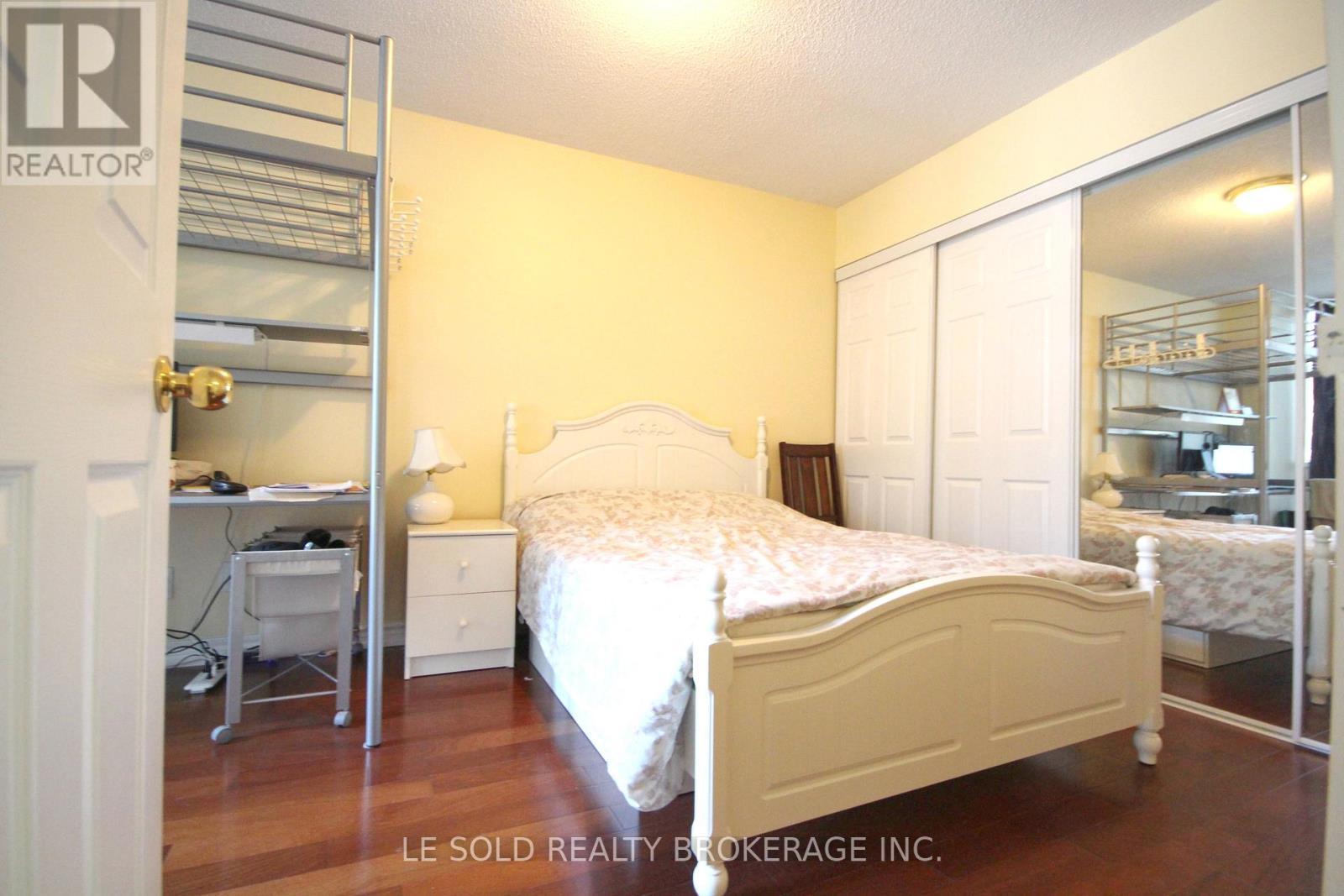 602 - 40 Scollard Street, Toronto, Ontario  M5R 3S1 - Photo 6 - C13608690
