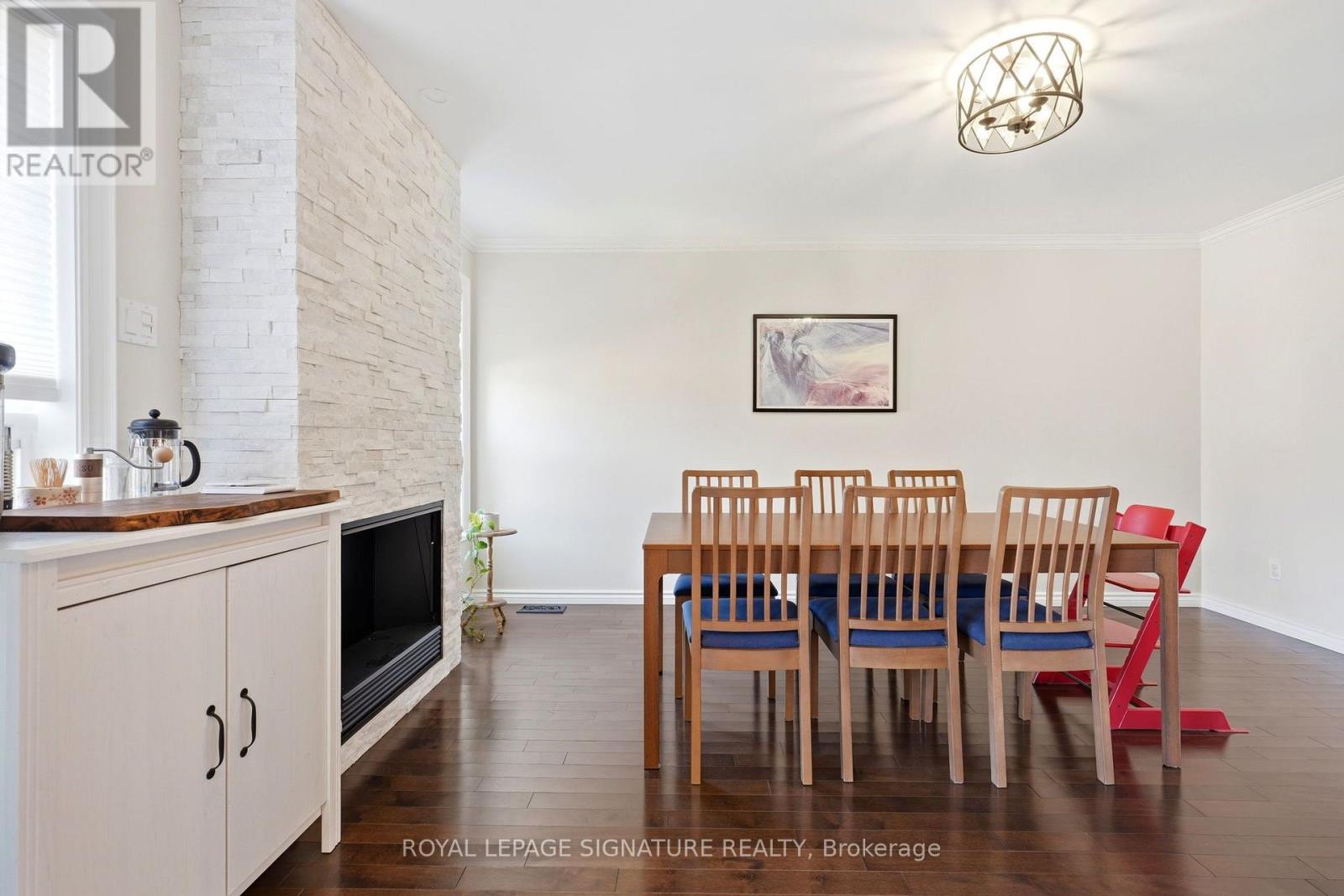 36 Moorefield Drive, Toronto, Ontario  M1C 5B6 - Photo 6 - E13608678