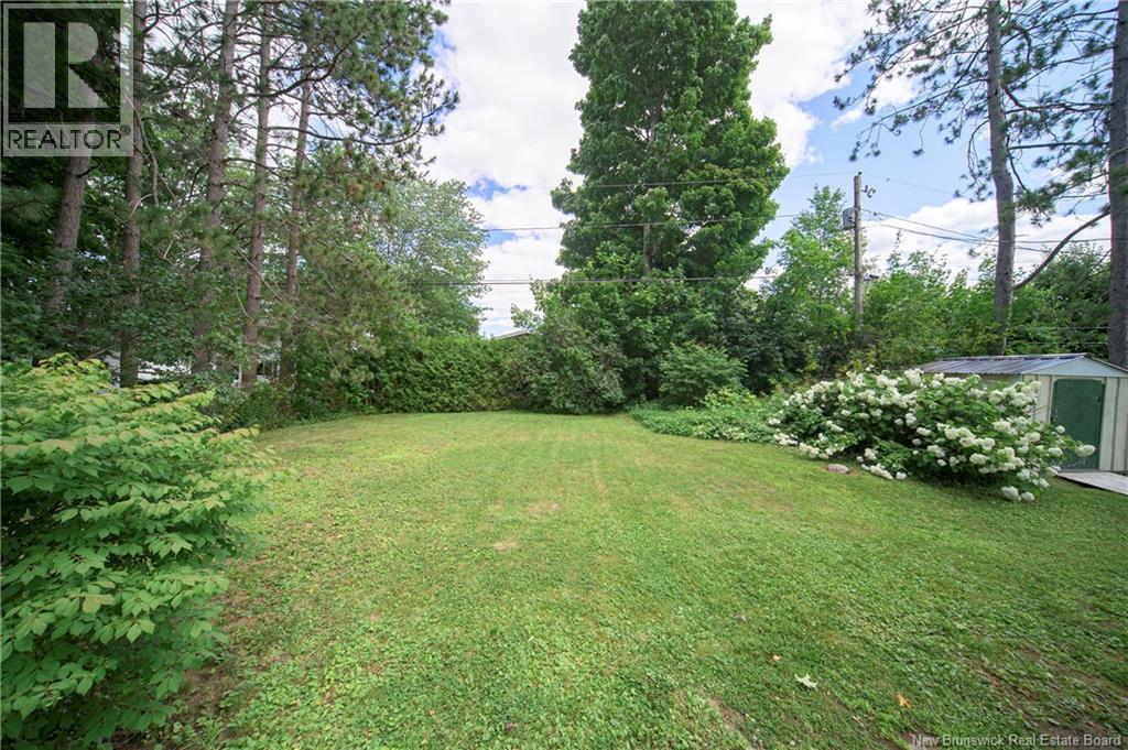 72 Woodmount Drive, Fredericton, New Brunswick  E3A 2M4 - Photo 44 - NB144782