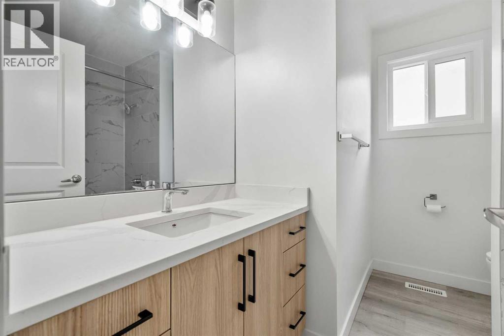 424 Penbrooke Crescent SE, Calgary, Alberta  T2A 3T7 - Photo 18 - A2323383