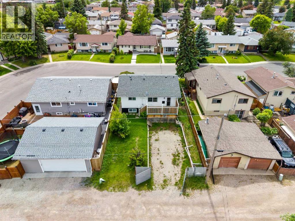424 Penbrooke Crescent SE, Calgary, Alberta  T2A 3T7 - Photo 42 - A2323383