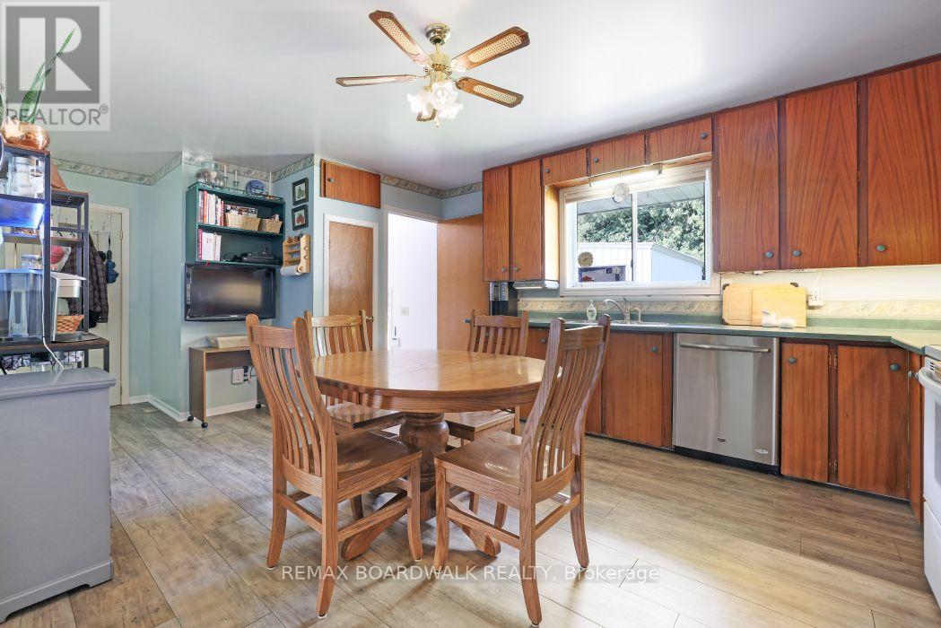 2043 Carp Road, Ottawa, Ontario  K0A 1L0 - Photo 12 - X13608604