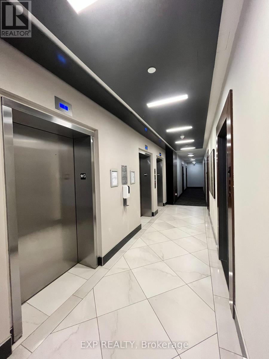 212 - 255 Bay Street, Ottawa, Ontario  K1R 0C5 - Photo 4 - X13608714