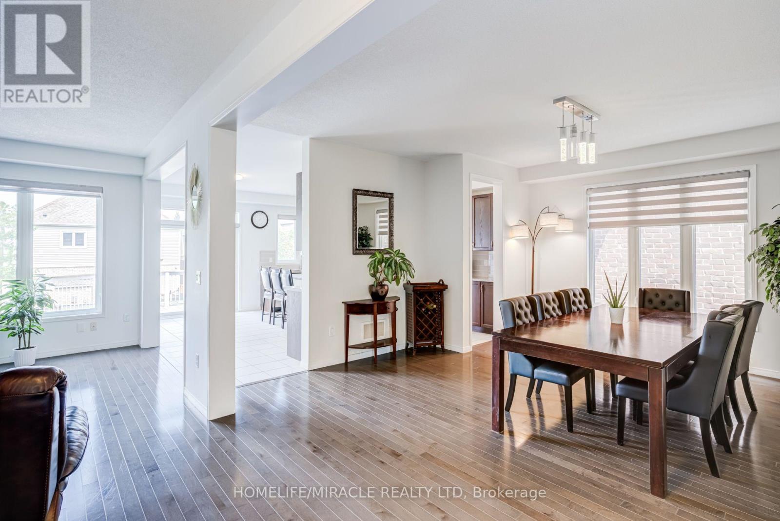 118 Cauthers Crescent, New Tecumseth, Ontario  L9R 1H2 - Photo 4 - N13608742