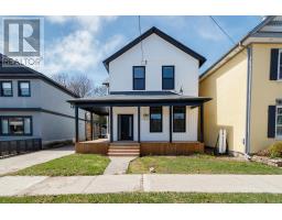 64 BIRCH STREET, Collingwood, Ontario