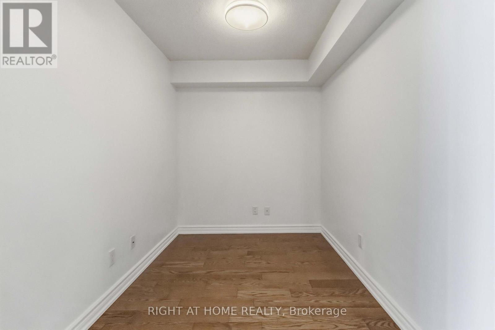 2104 - 4080 Living Arts Drive W, Mississauga, Ontario  L5B 4N3 - Photo 11 - W13608500