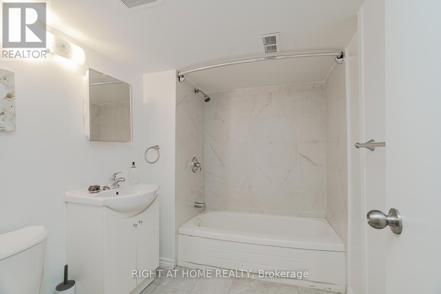 1 - 1311 Davenport Road, Toronto, Ontario  M6H 2H3 - Photo 7 - W13608566