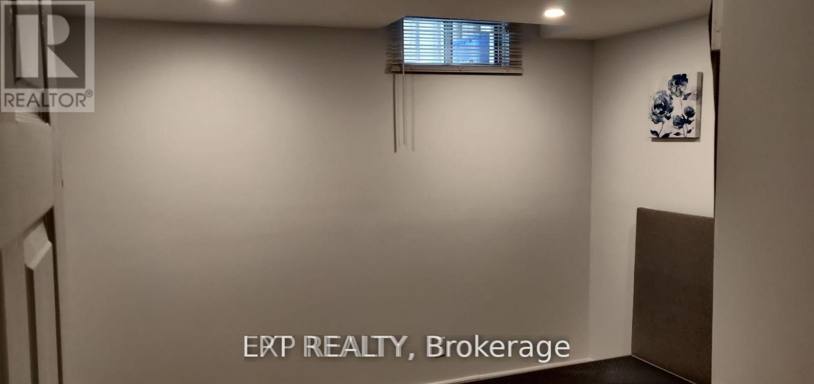 Legal Basement Apartment - 9 Michigan Avenue, Brampton, Ontario  L6Y 4N5 - Photo 10 - W13608652
