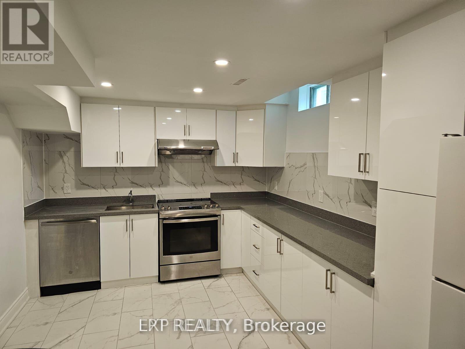 Legal Basement Apartment - 9 Michigan Avenue, Brampton, Ontario  L6Y 4N5 - Photo 2 - W13608652