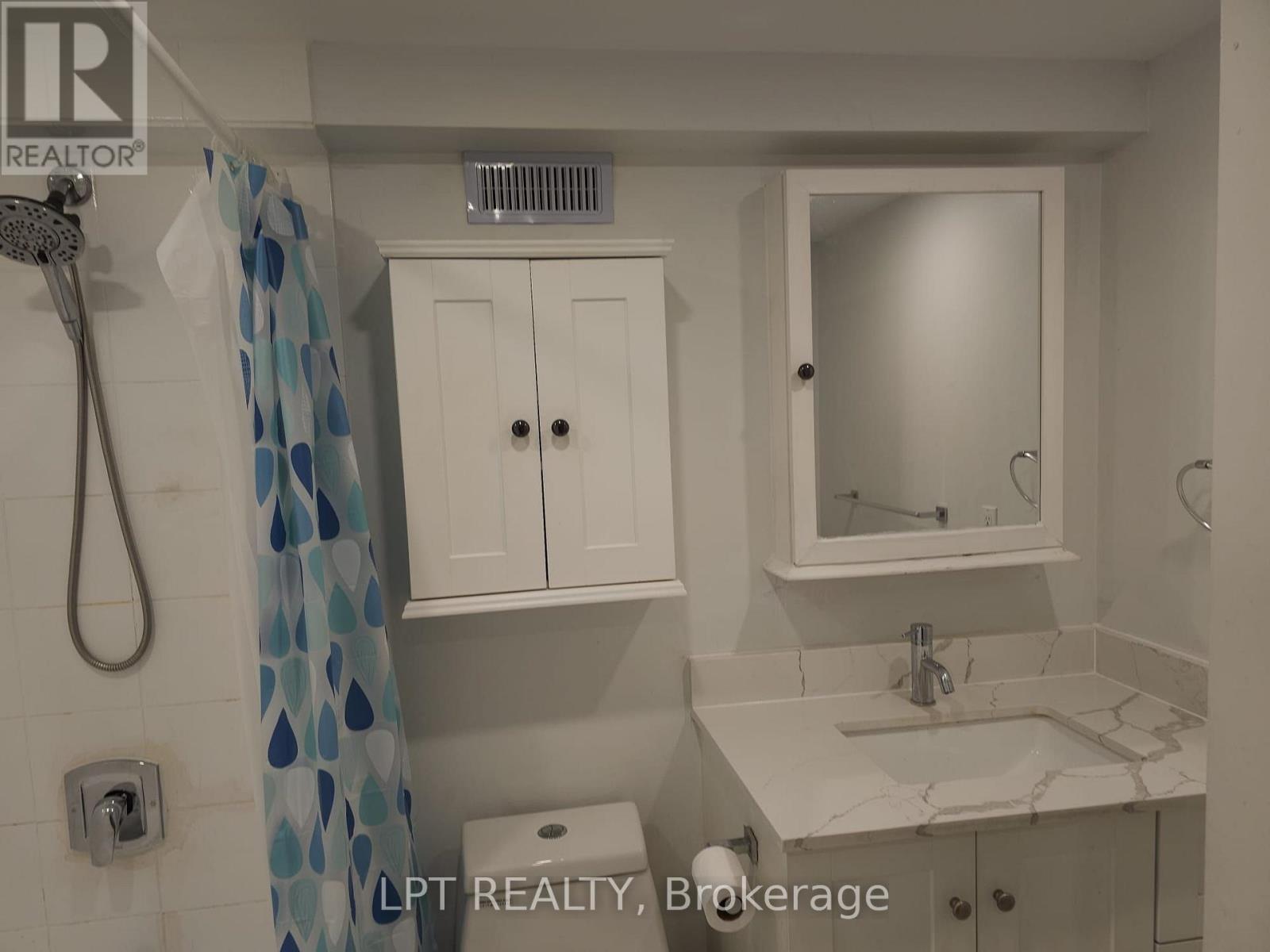 Legal Basement Apartment - 9 Michigan Avenue, Brampton, Ontario  L6Y 4N5 - Photo 22 - W13608652