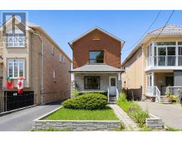 32 KIRKNEWTON ROAD, Toronto, Ontario