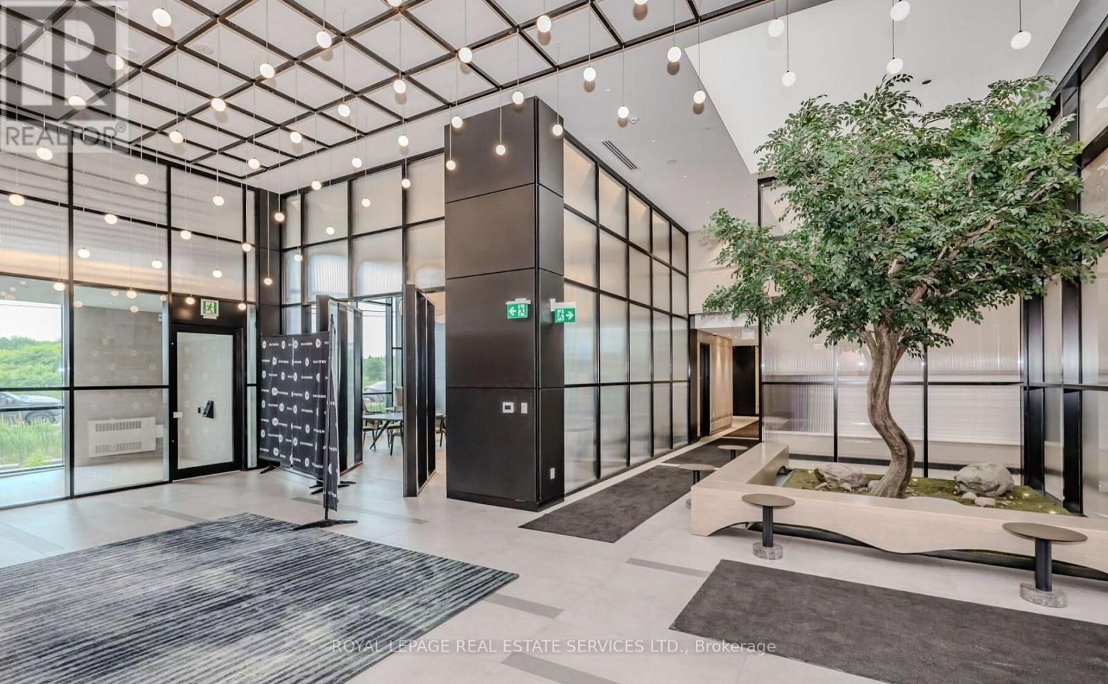2201 - 3220 William Coltson Avenue, Oakville, Ontario  L6H 7X9 - Photo 4 - W13608776