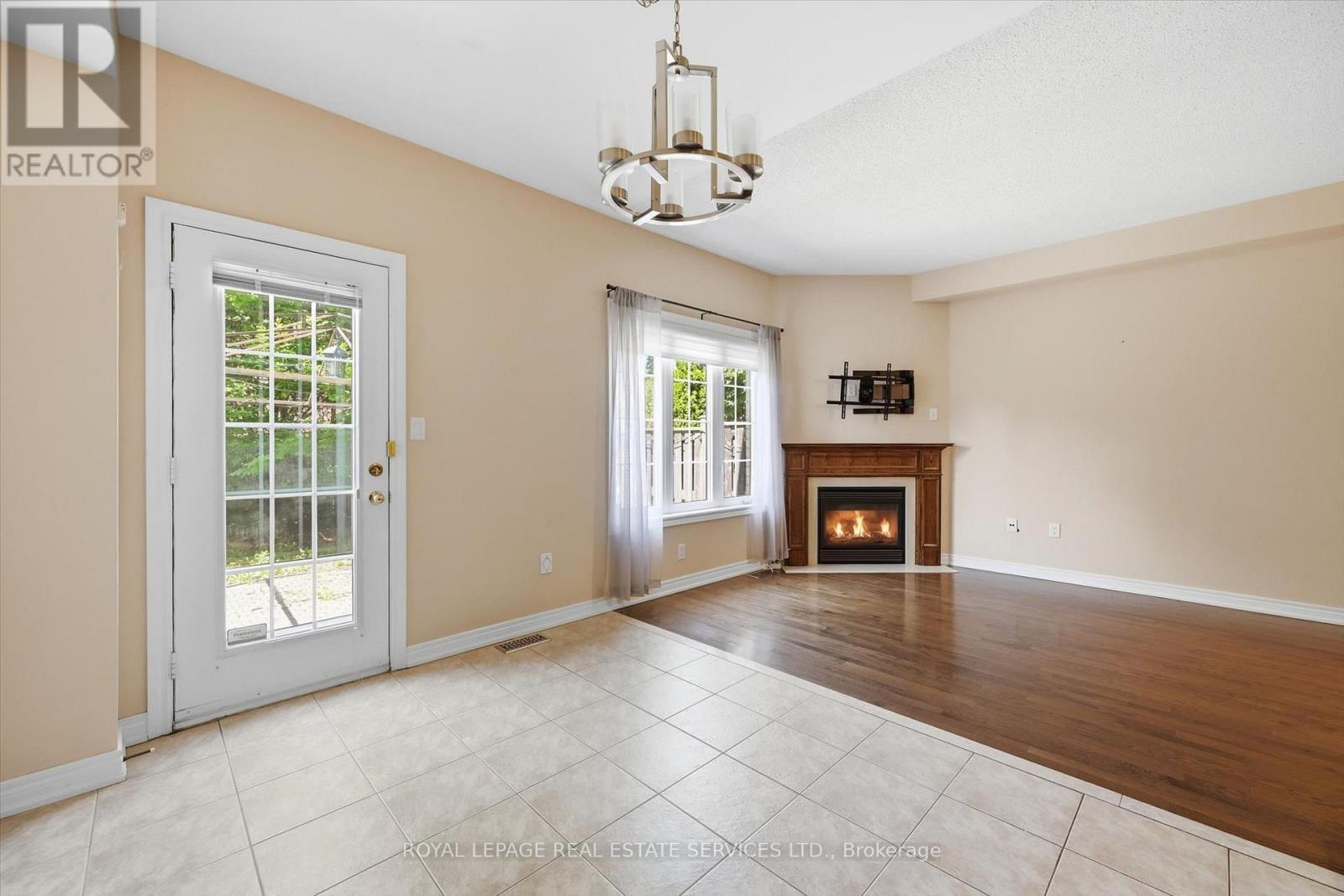 1333 Kestell Boulevard, Oakville, Ontario  L6H 0C8 - Photo 12 - W13014058