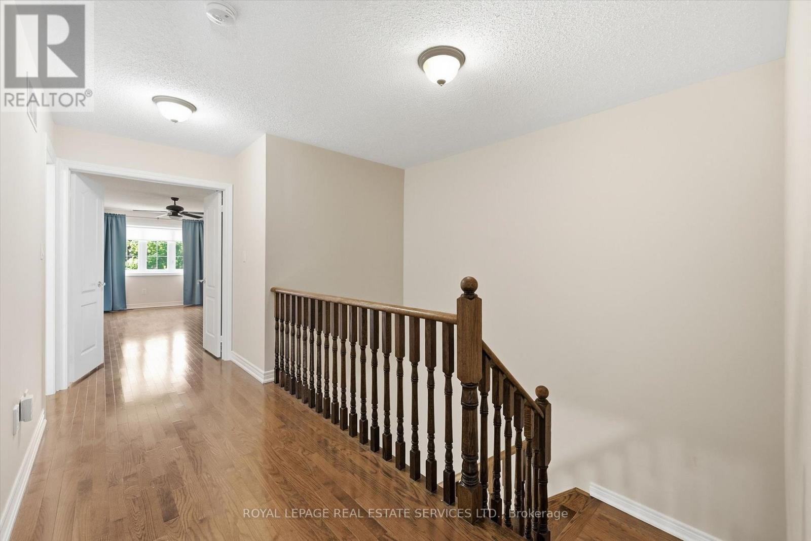 1333 Kestell Boulevard, Oakville, Ontario  L6H 0C8 - Photo 18 - W13014058