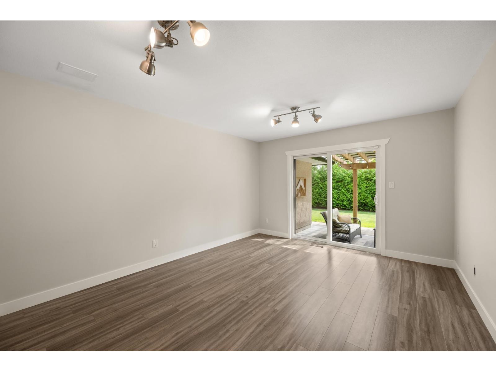 22139 44a Avenue, Langley, British Columbia  V2Z 1B6 - Photo 17 - R3148856
