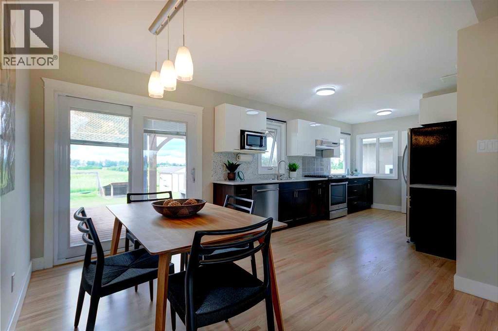 242133 96 Street E, Rural Foothills County, Alberta  T1S 3Y6 - Photo 12 - A2330853