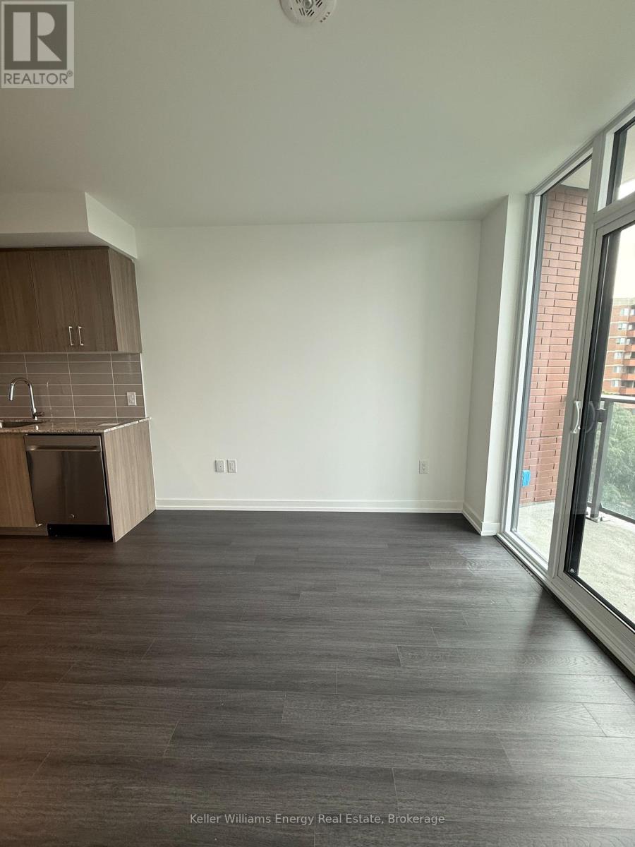 803 - 4010 Eglinton Avenue W, Toronto (Humber Heights), Ontario  M9A 4M2 - Photo 3 - W13608790