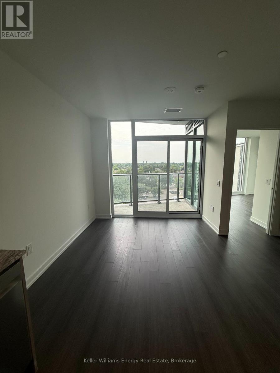 803 - 4010 Eglinton Avenue W, Toronto (Humber Heights), Ontario  M9A 4M2 - Photo 4 - W13608790