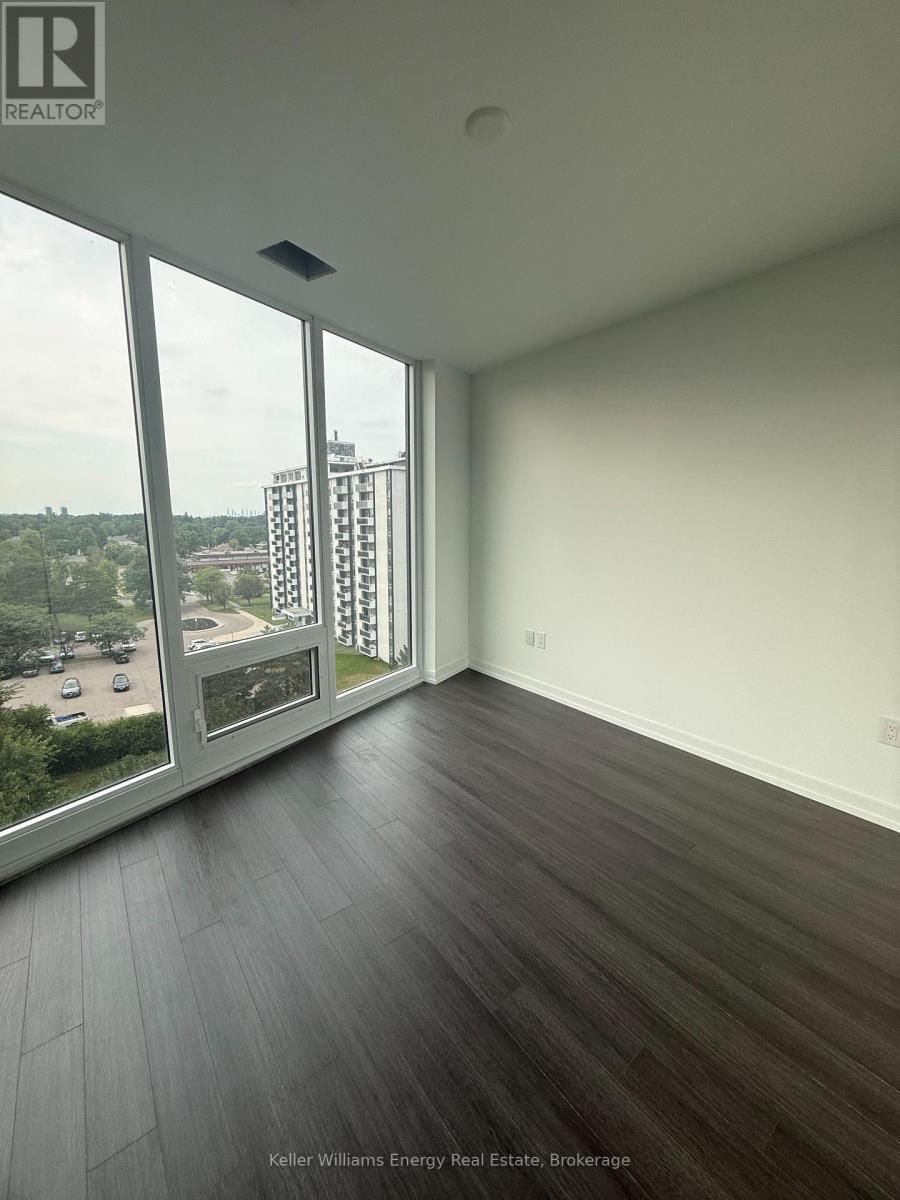 803 - 4010 Eglinton Avenue W, Toronto (Humber Heights), Ontario  M9A 4M2 - Photo 6 - W13608790