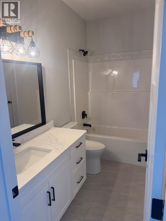 8 Henner's Place, Lacombe, Alberta  T4L 1Y9 - Photo 28 - A2318626