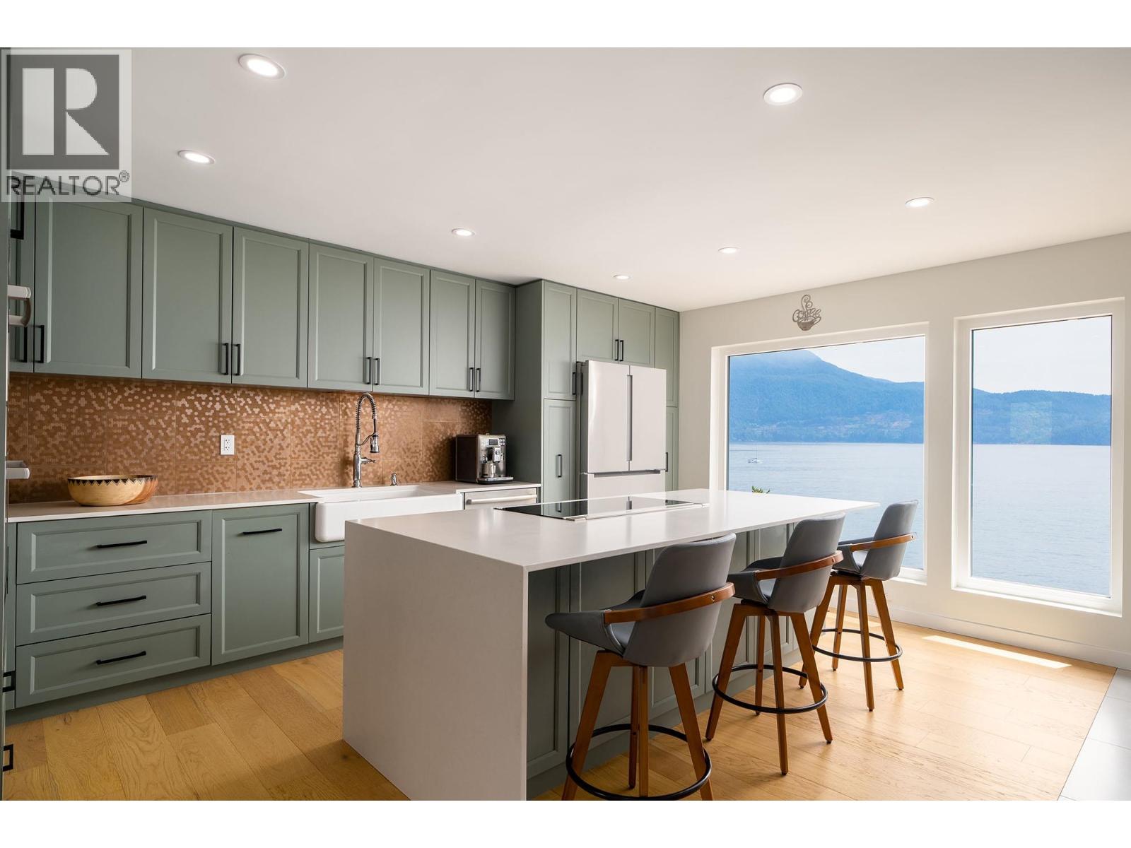 1531 Eagle Cliff Road, Bowen Island, British Columbia  V0N 1G1 - Photo 12 - R3150006