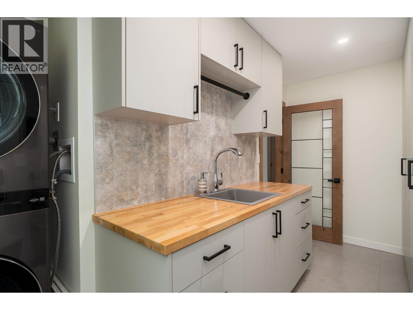 1531 Eagle Cliff Road, Bowen Island, British Columbia  V0N 1G1 - Photo 15 - R3150006