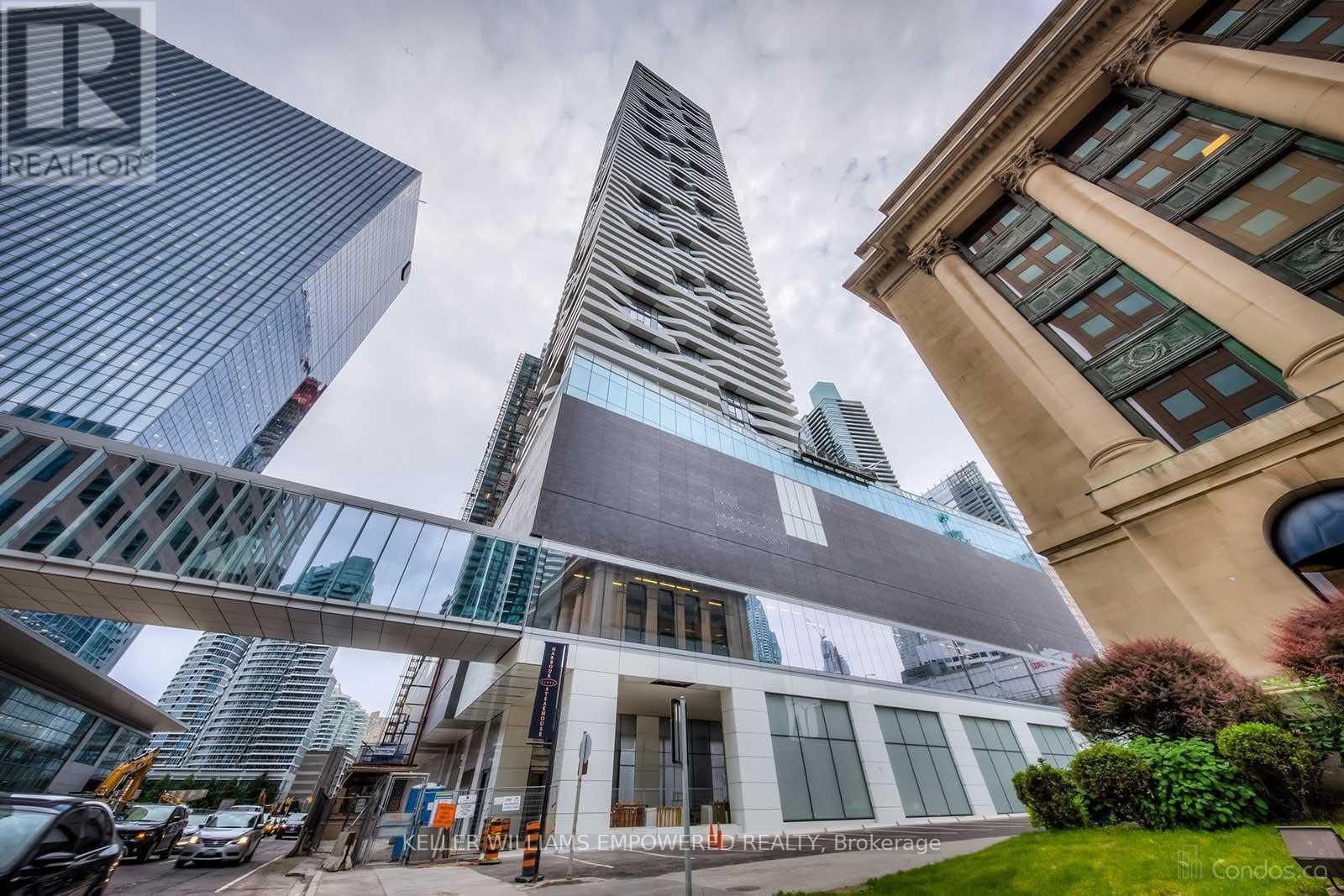 6304 - 88 HARBOUR STREET, Toronto, Ontario
