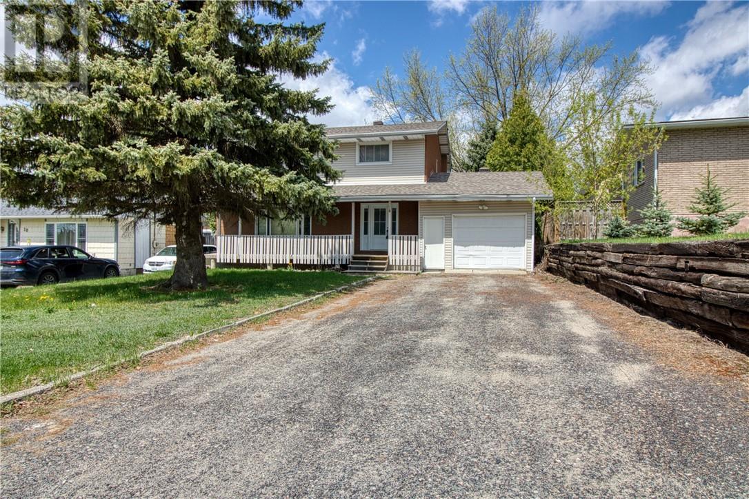 18 Young Street, Garson, Ontario  P3L 1A5 - Photo 1 - 2129360