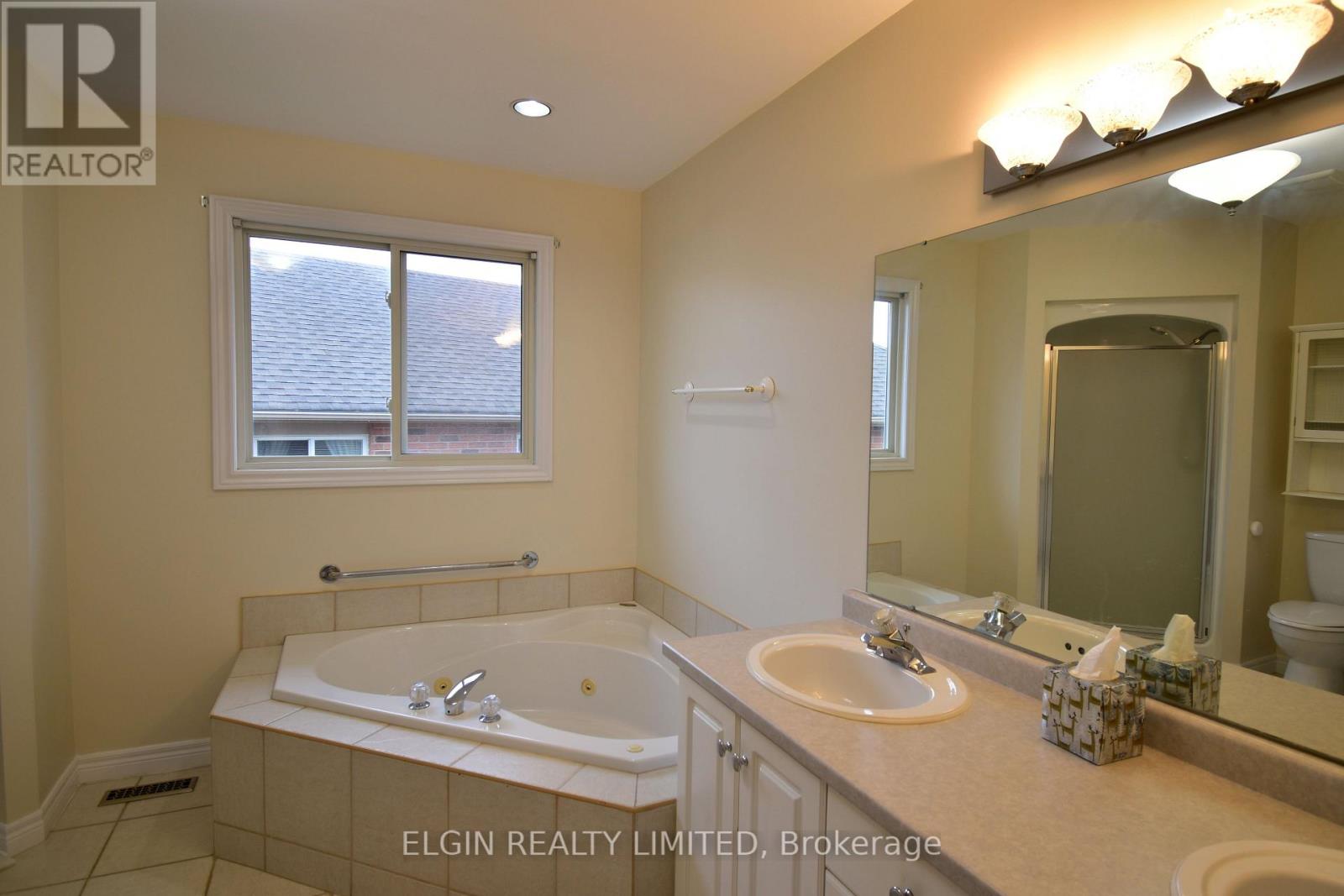 578 Wellington Street, St. Thomas, Ontario  N5R 6E1 - Photo 20 - X13451350