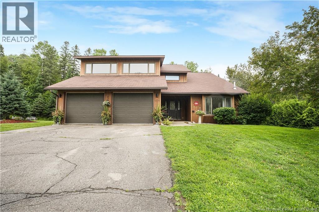 130 Henry Street, Woodstock, New Brunswick  E7M 1Y1 - Photo 3 - NB144681
