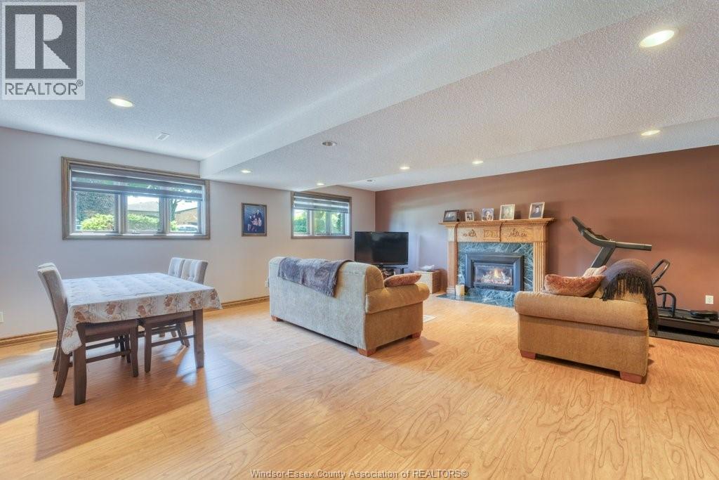 1030 Dandurand Court, Windsor, Ontario  N9E 4K5 - Photo 22 - 26018080
