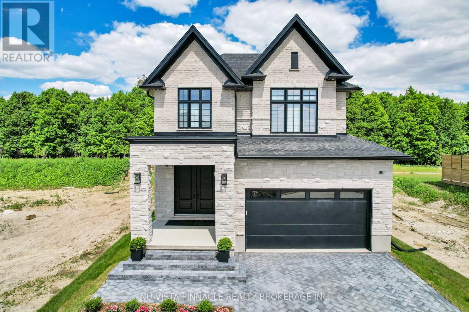 3998 Big Leaf Trail, London South, Ontario  N6P 0K1 - Photo 4 - X13609010