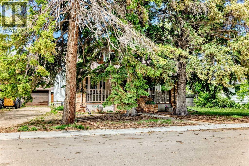 122 2 Avenue E, Rockyford, Alberta  T0J 2R0 - Photo 2 - A2318963