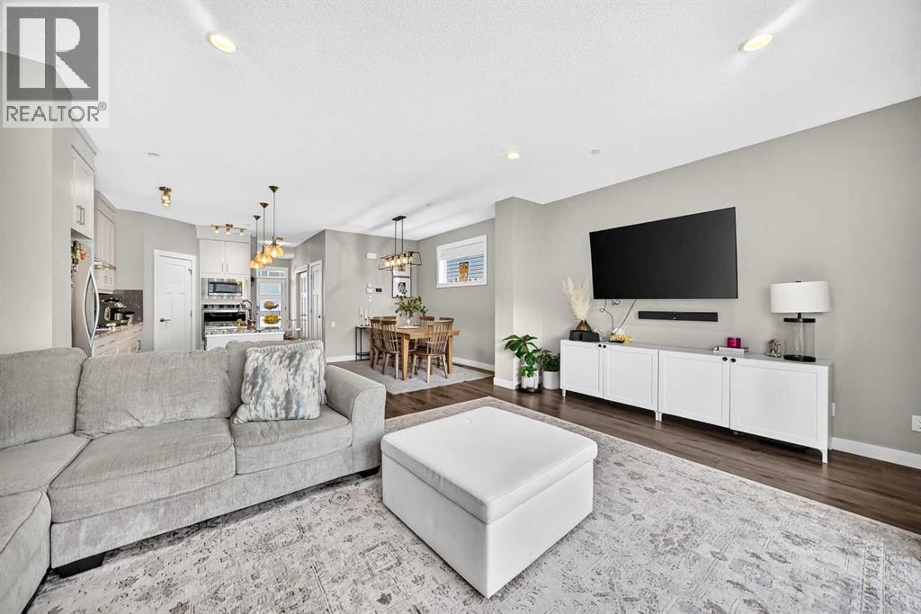 905 Livingston Way NE, Calgary, Alberta  T3P 1L2 - Photo 7 - A2323300