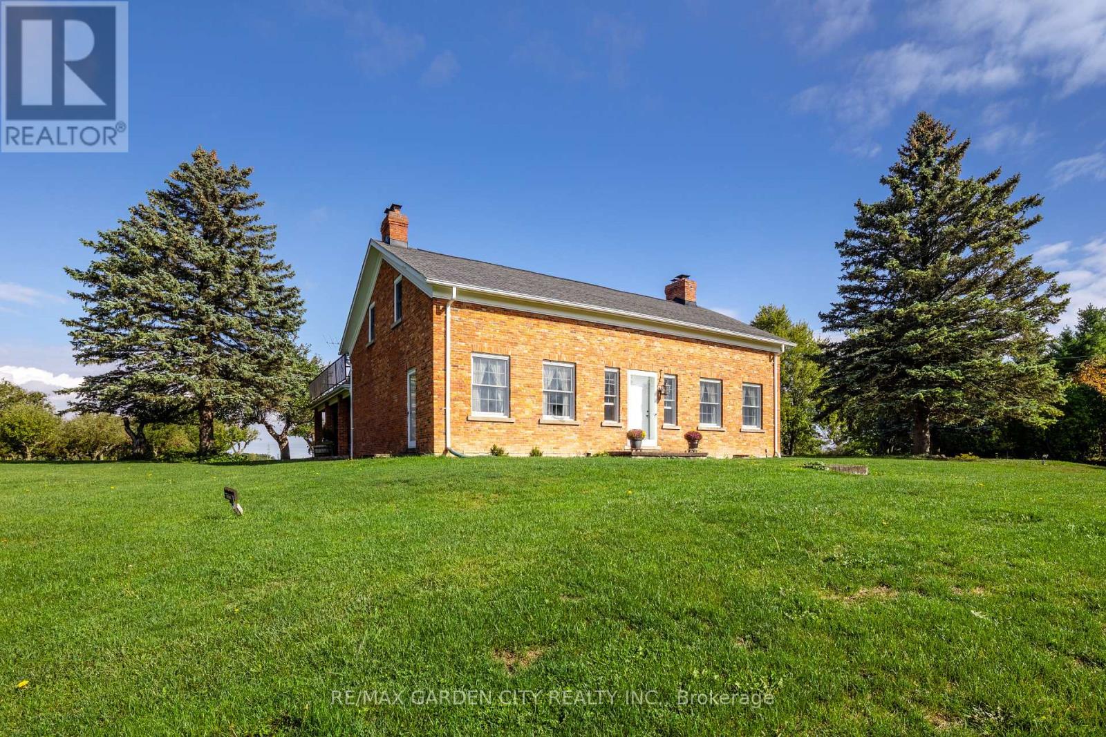 2432 Seburn Road, Thorold, Ontario  L0S 1E6 - Photo 2 - X13608970