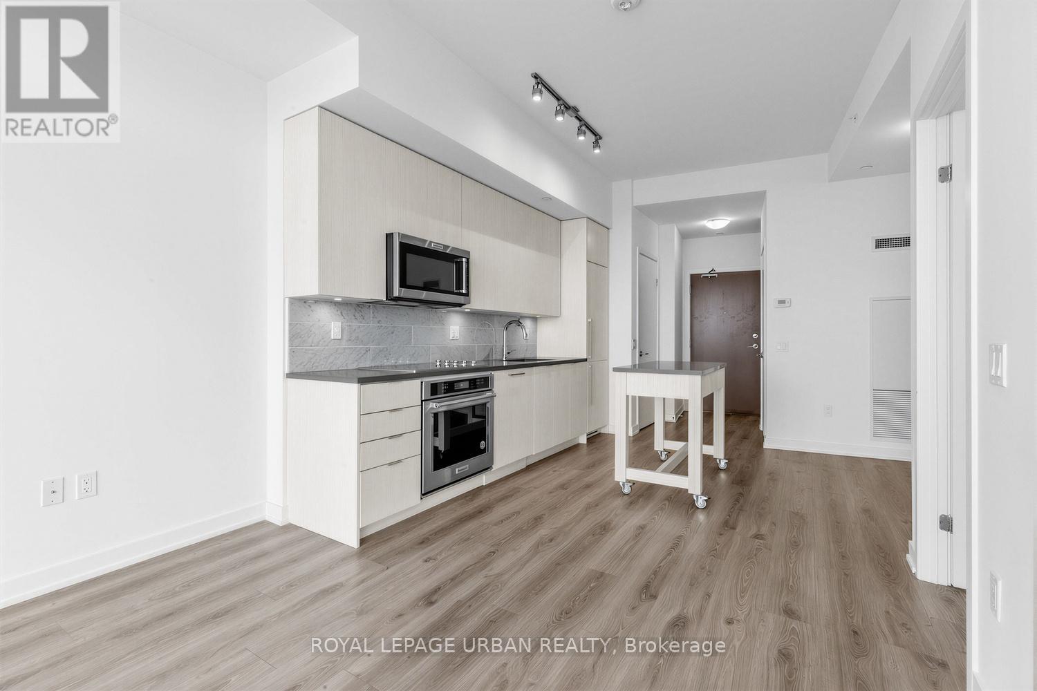 2311 - 38 Iannuzzi Street, Toronto, Ontario  M5V 0E8 - Photo 14 - C13609012